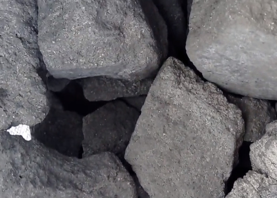 Materia prima incontrata di fusione efficiente del coke per la fabbricazione additiva del carbonio