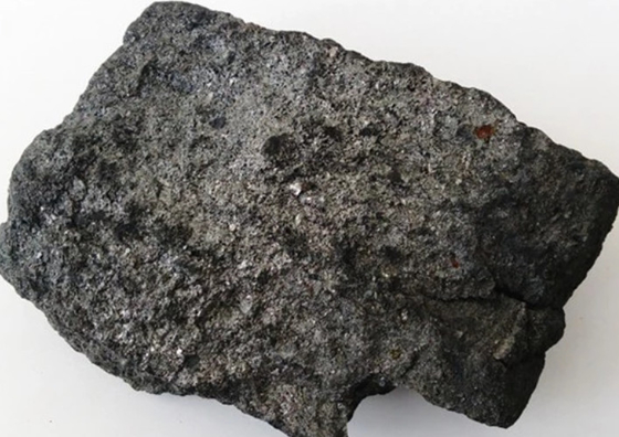 Coke duro Ash Low Sulfur Large Porosity basso minerale dell'alto carbonio fisso